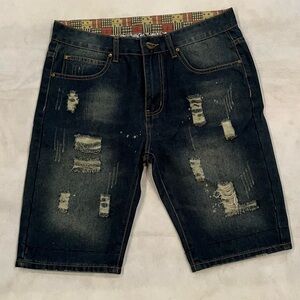Men’s Fashion Jeans Size L Distressed Denim Shorts in Dark Blue Vintage Look.